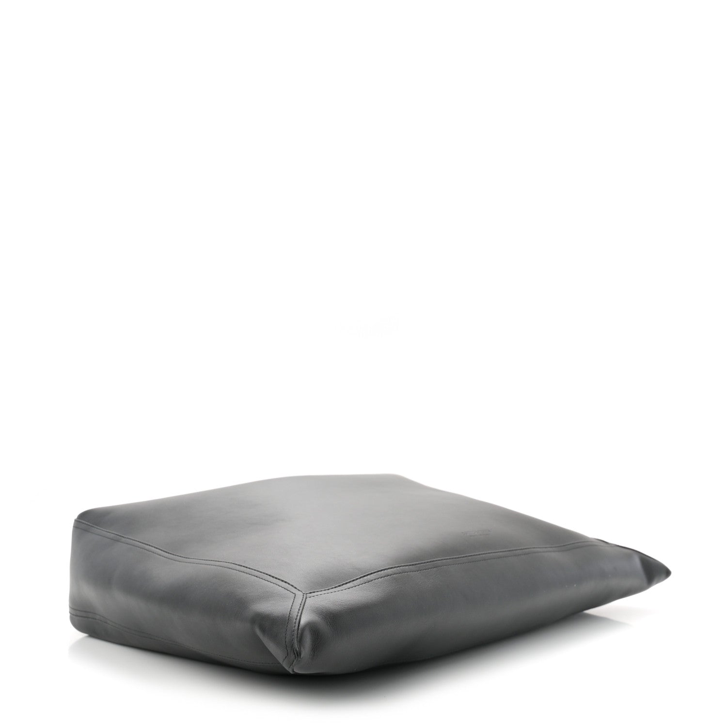 Bottega Veneta Silky Calfskin Large Hop Black