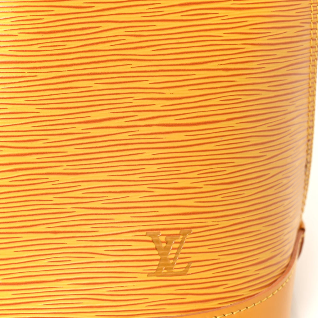 Louis Vuitton Epi Alma PM Tassil