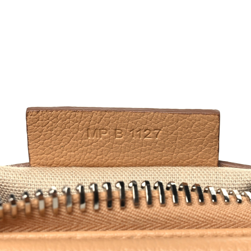 Givenchy Sugar Goatskin Medium Antigona Light Beige