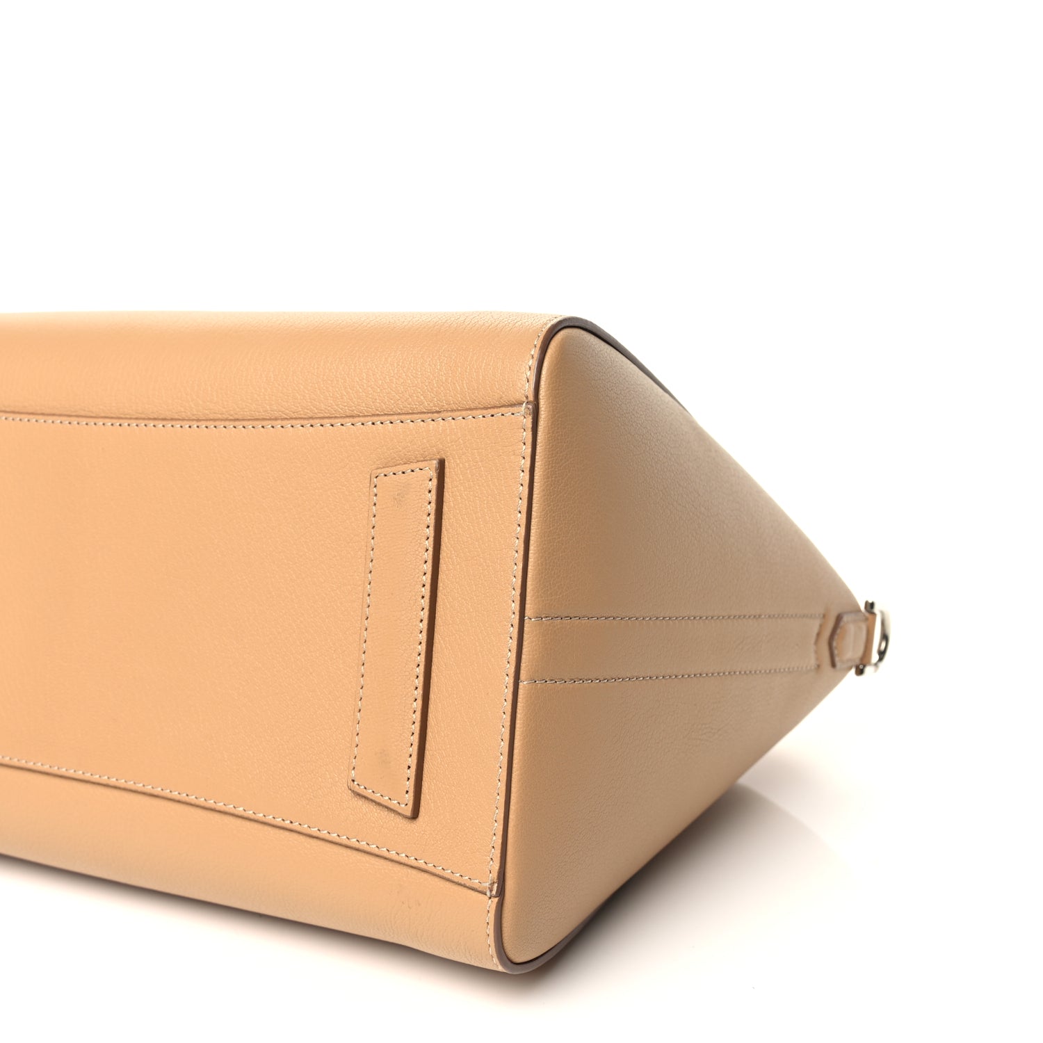 Givenchy Sugar Goatskin Medium Antigona Light Beige