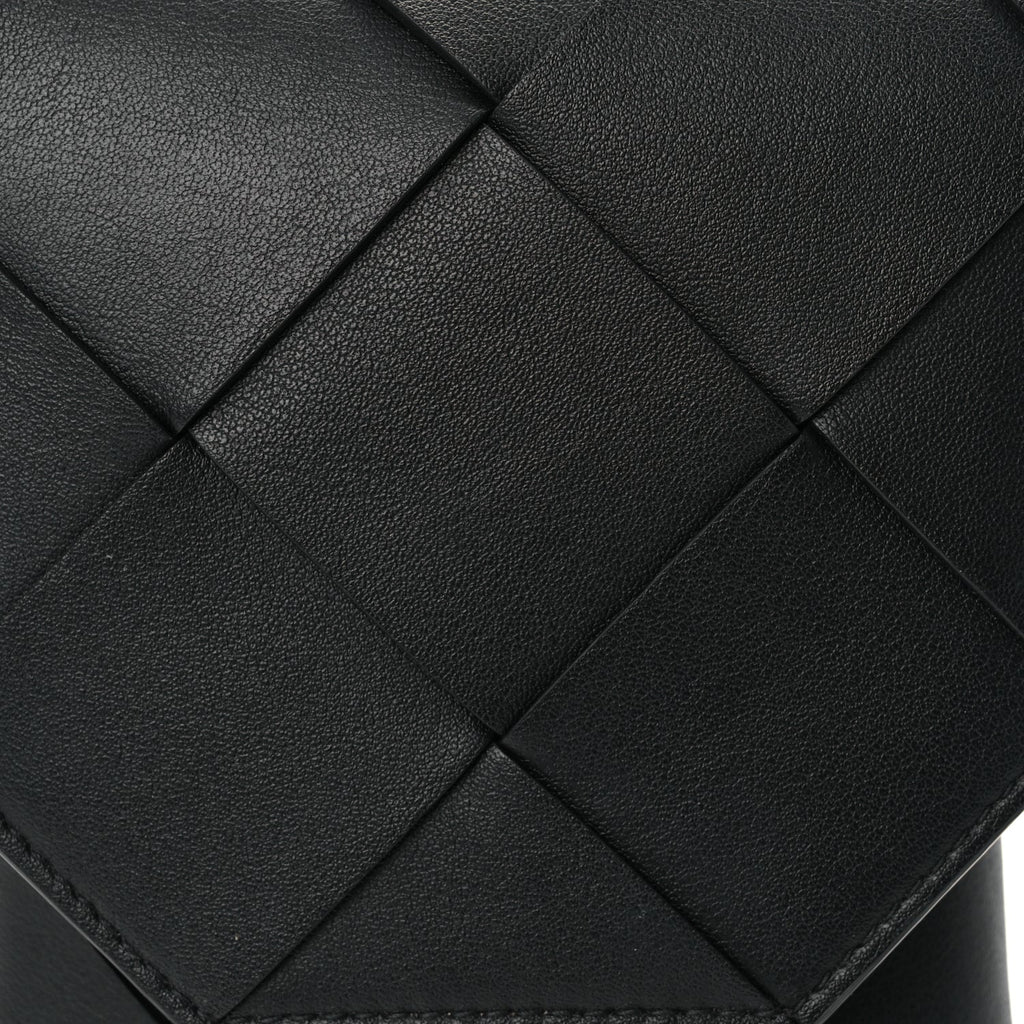 Bottega Veneta Calfskin Intreccio Diago Phone Pouch Black Pinecone Black Pinecone