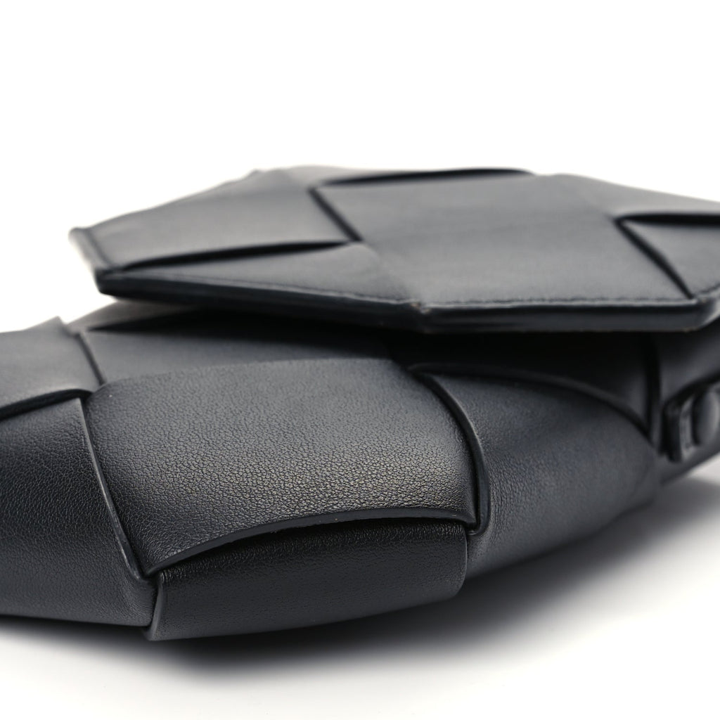 Bottega Veneta Calfskin Intreccio Diago Phone Pouch Black Pinecone Black Pinecone
