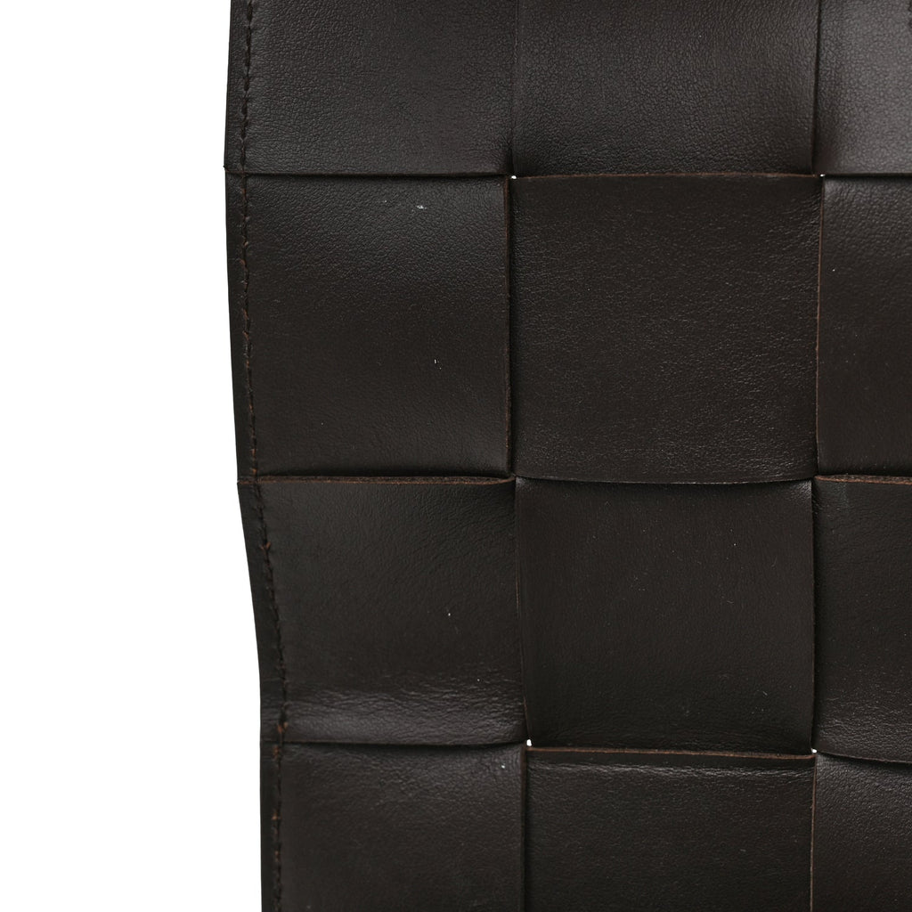 Bottega Veneta Calfskin Maxi Intrecciato Versatile Cassette Bag Brown