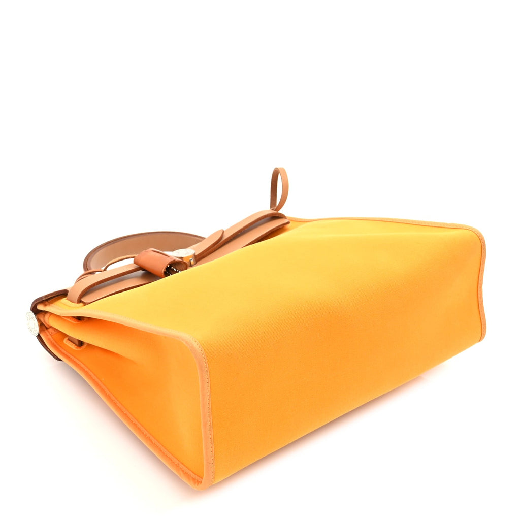 Hermes Toile Officer Vache Hunter Herbag Zip 31 PM Jaune Ambre Natural