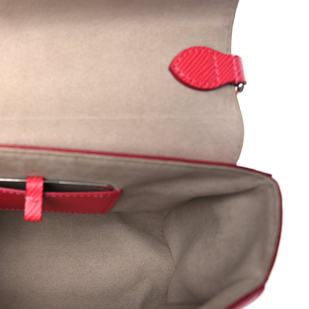 Louis Vuitton Epi Twist Shoulder Bag MM Grenade