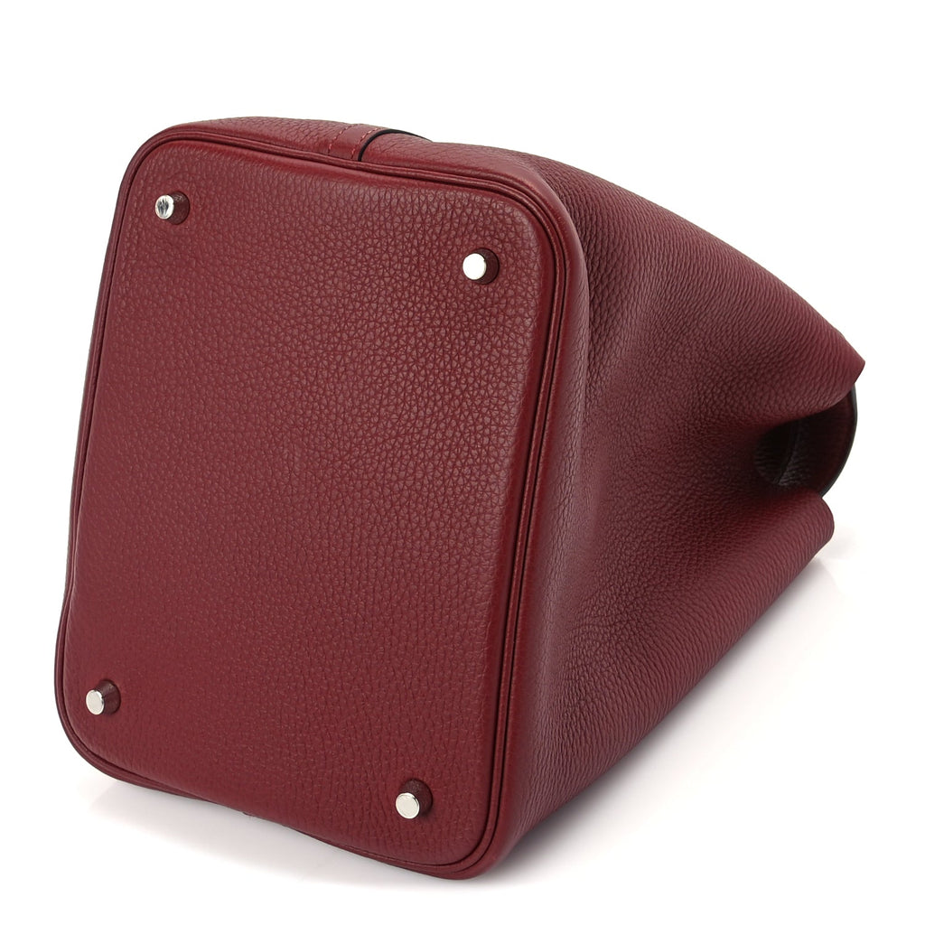 Hermes Taurillon Clemence Picotin Lock 22 MM  Rouge H