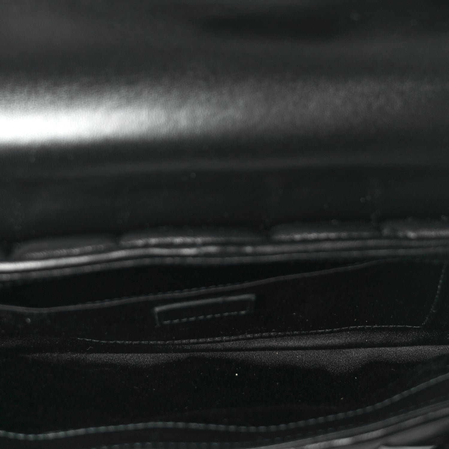 Gucci Nappa Vertical Matelasse Medium Maxi Horsebit Chain Shoulder Bag Black