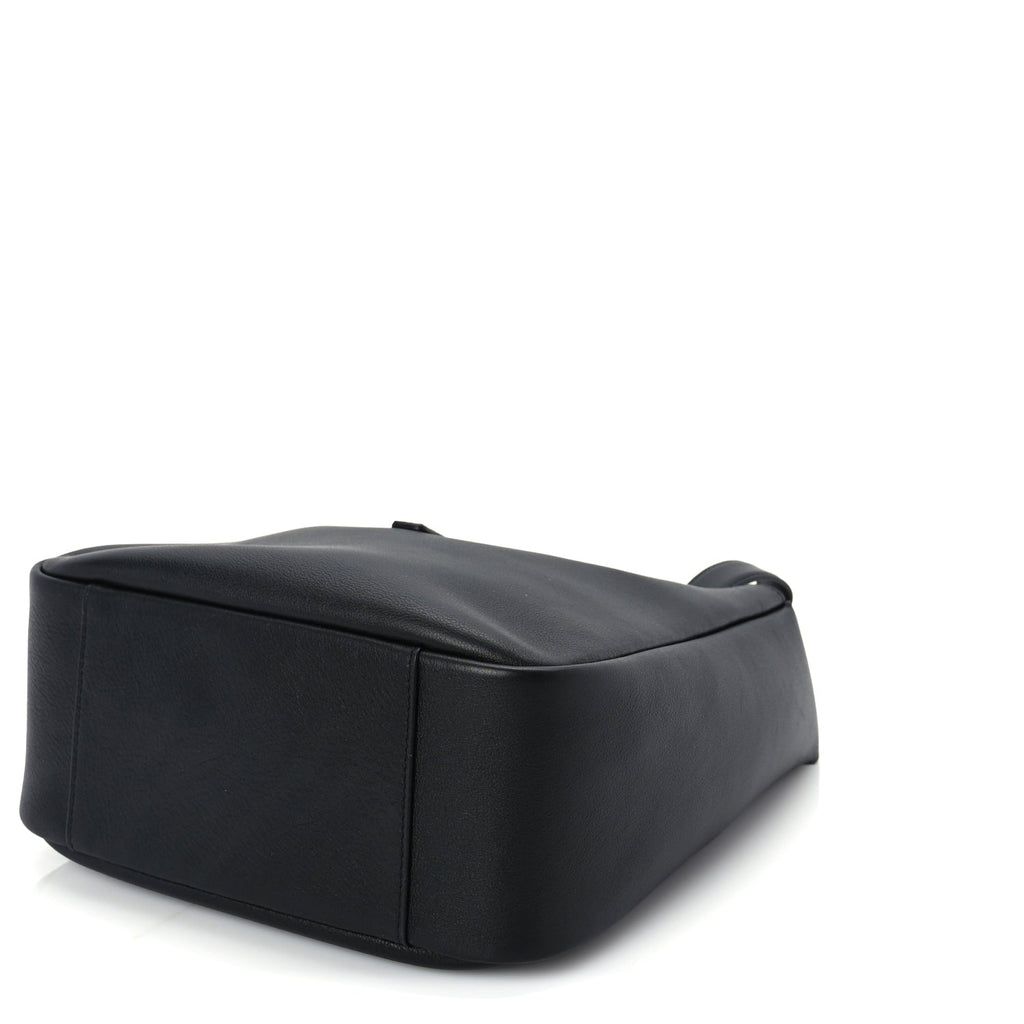 Saint Laurent Smooth Calfskin Small Le 5 A 7 Soft Hobo  Black