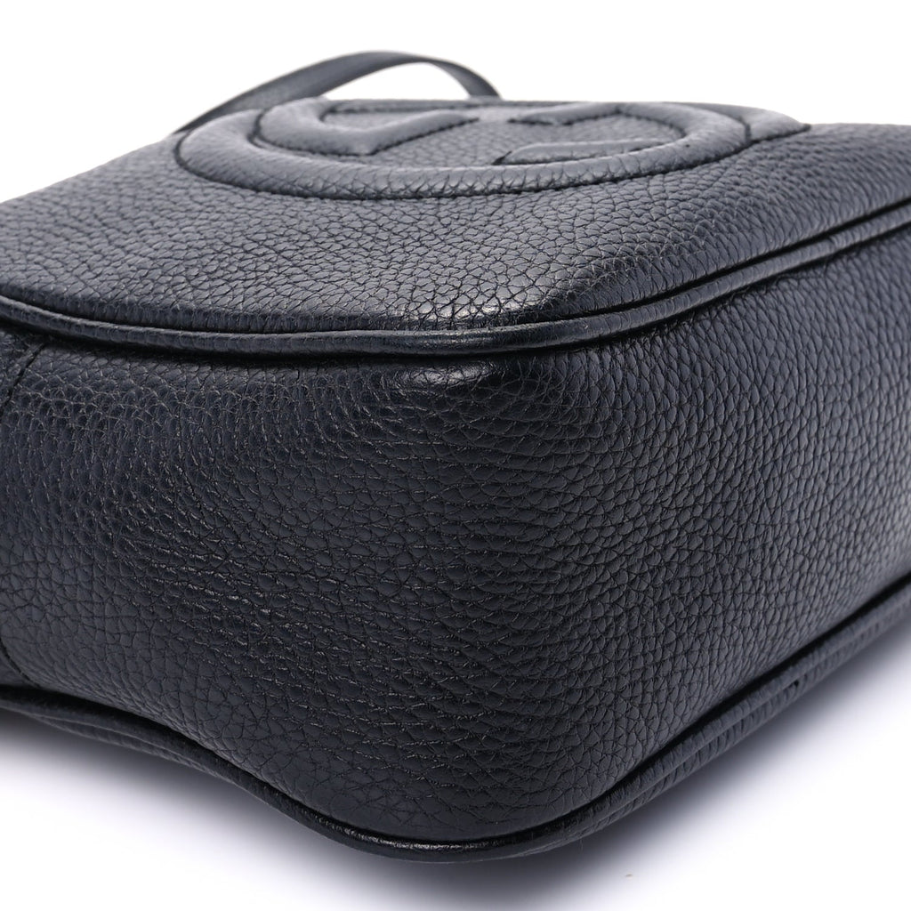 Gucci Pebbled Calfskin Small Soho Disco Bag Black