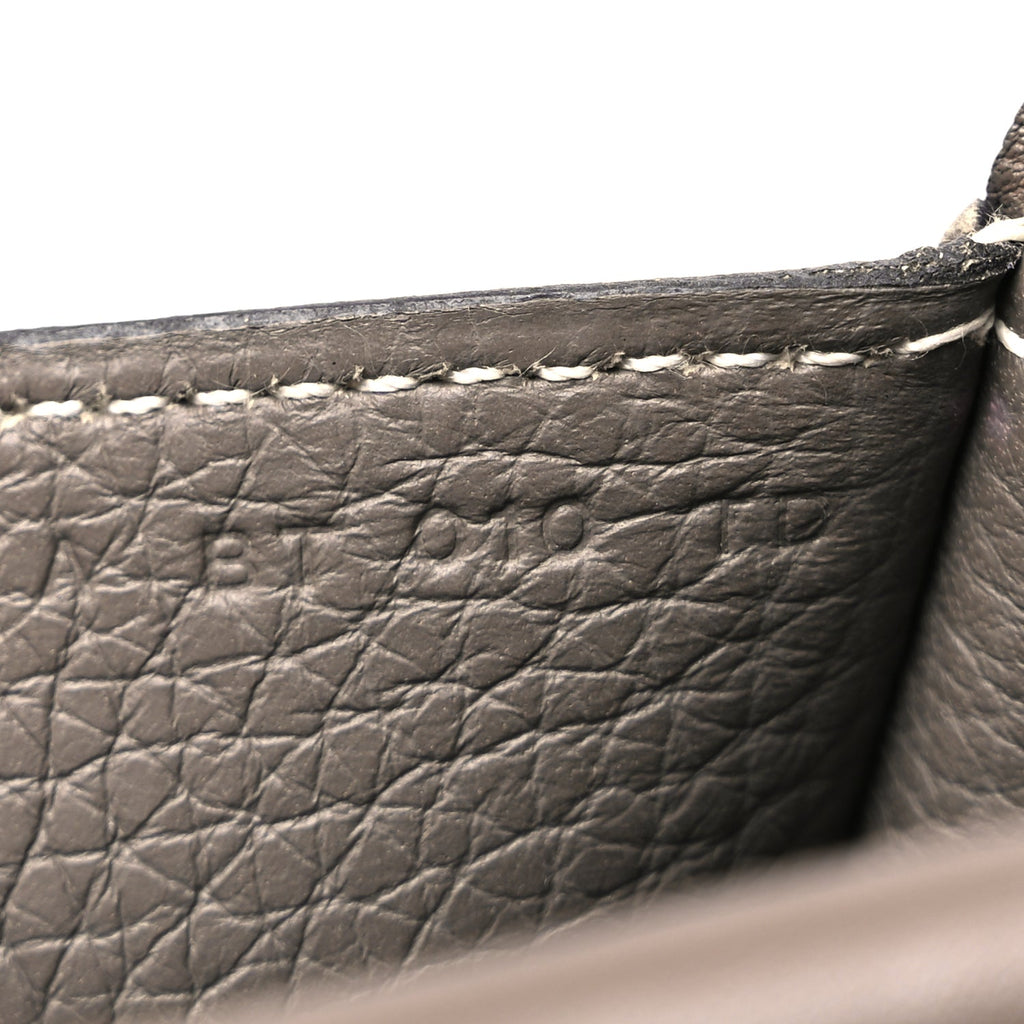 Hermes Taurillon Clemence Halzan 31 GM Etoupe