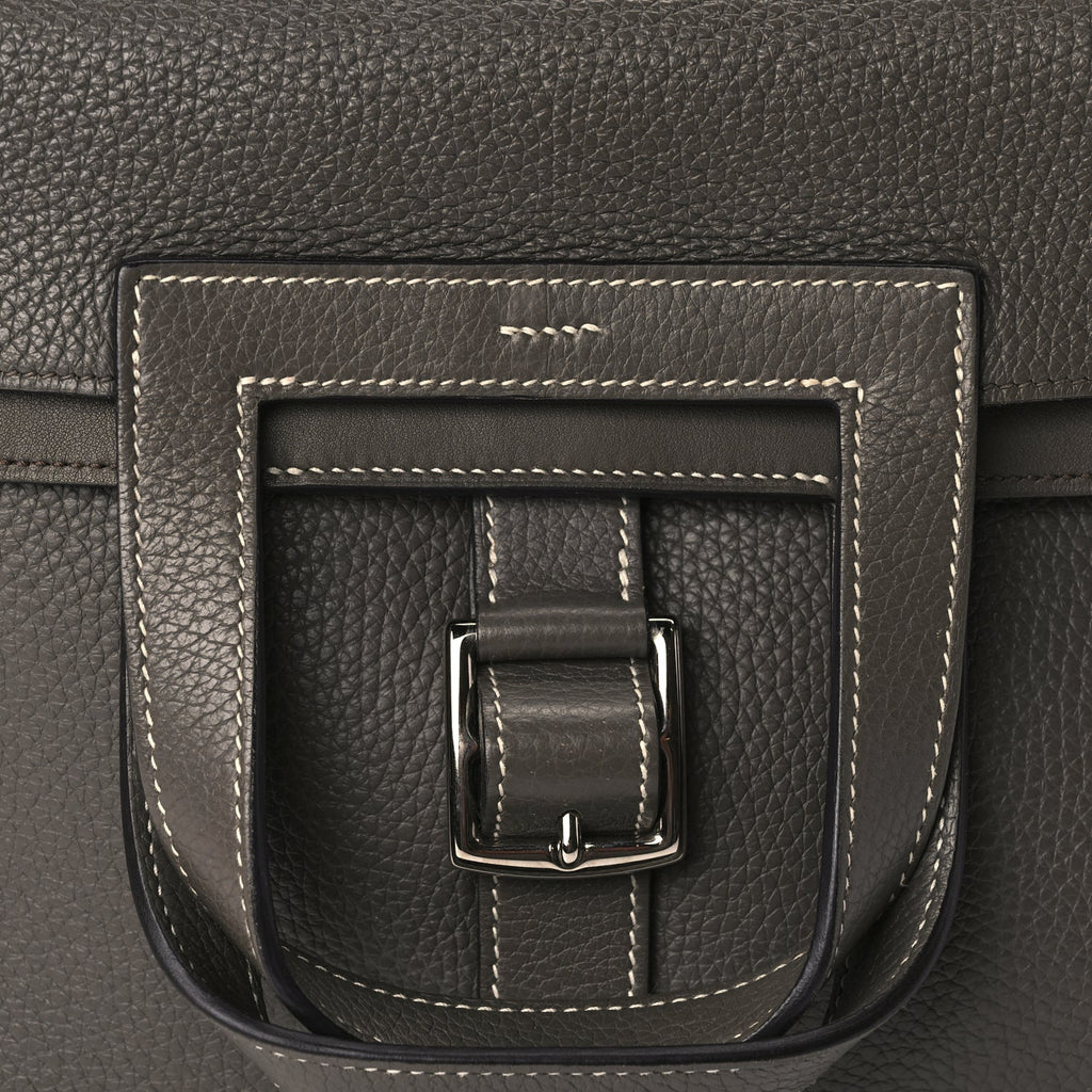 Hermes Taurillon Clemence Halzan 31 GM Etoupe