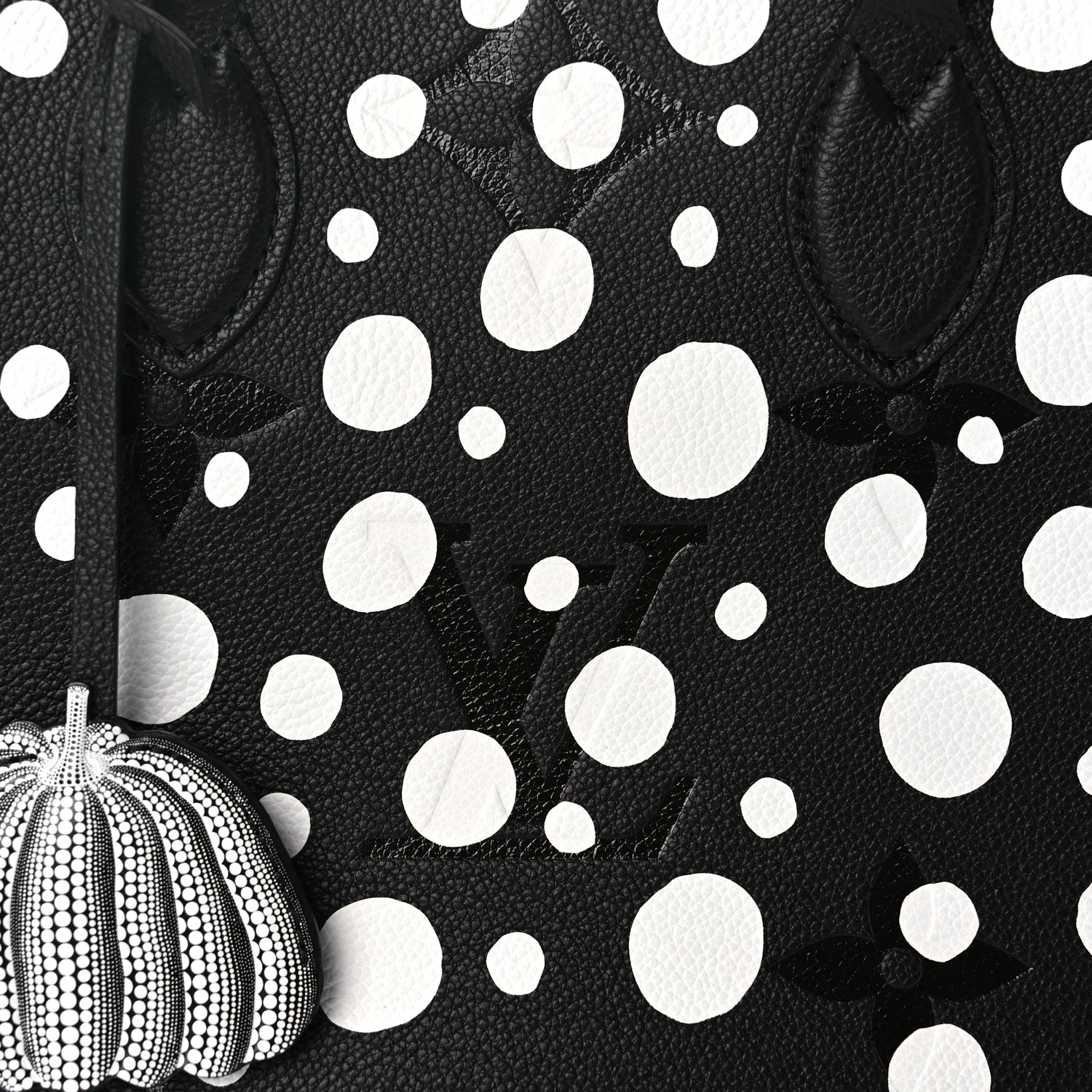 Louis Vuitton LV X YK Empreinte Monogram Giant Onthego MM Black