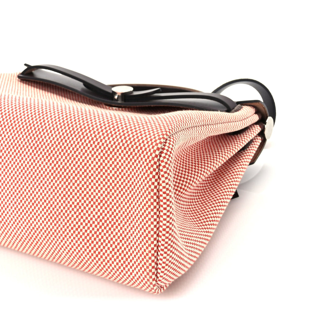 Hermes Criss Viking Vache Hunter Herbag Zip Retourne 31 PM  Ecru Sanguine Ebene