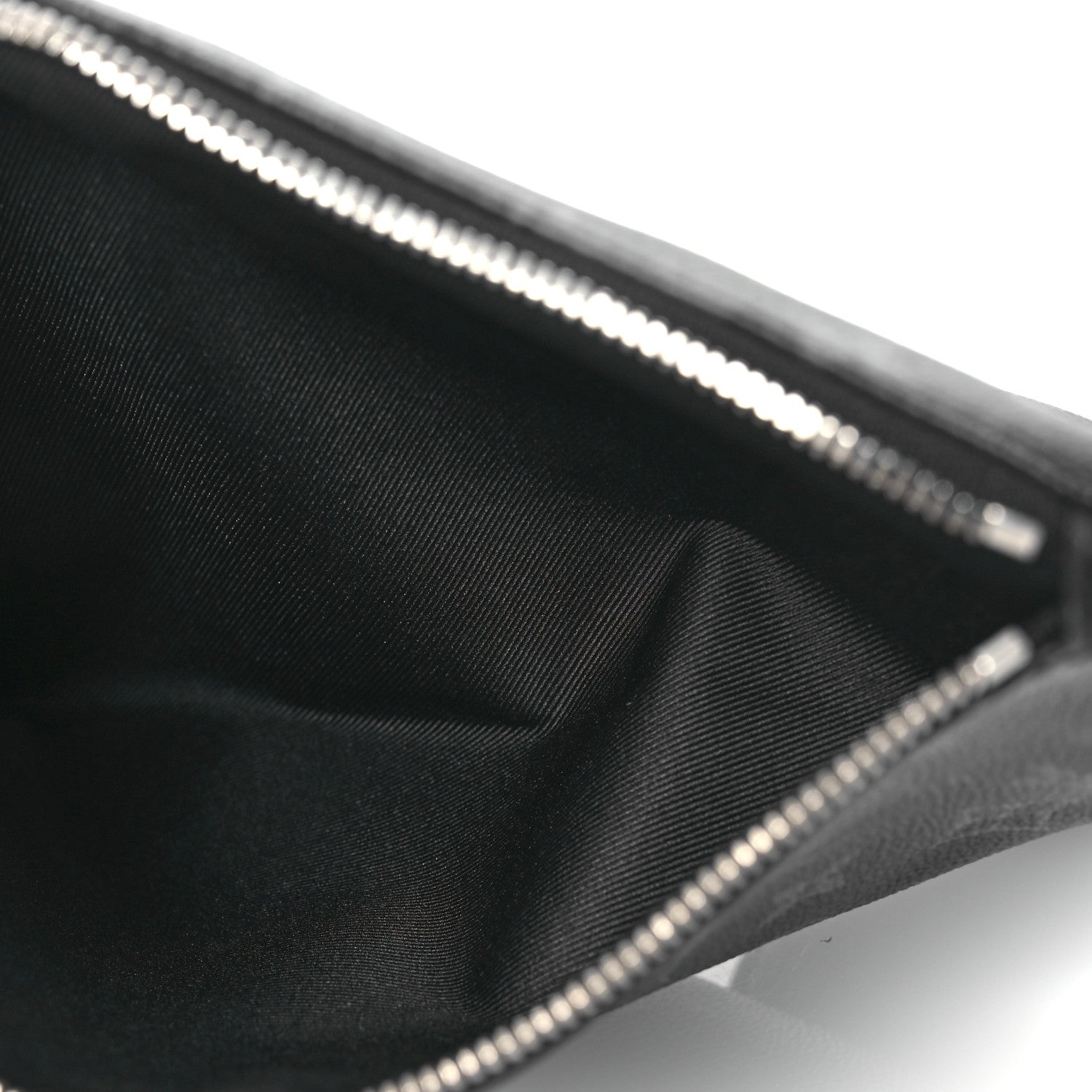 Louis Vuitton Taigarama Duo Slingbag Black